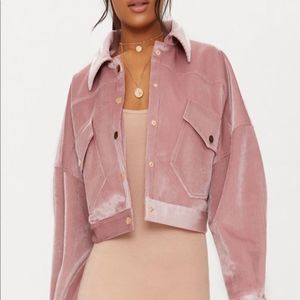 Pretty little thing women’s 6 pink corduroy cropped velour jacket snap closure
